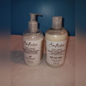 NWOT Shea Moisture Daily Hydration Shampoo & Conditioner 13oz